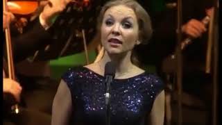 Новогоднее "Ледовое шоу" 14 января. Дворец спорта Новогоднее "Ледовое шоу" 14 января. Дворец спорта