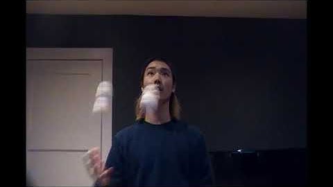 4 Ball Juggling Tricks: Half Shower