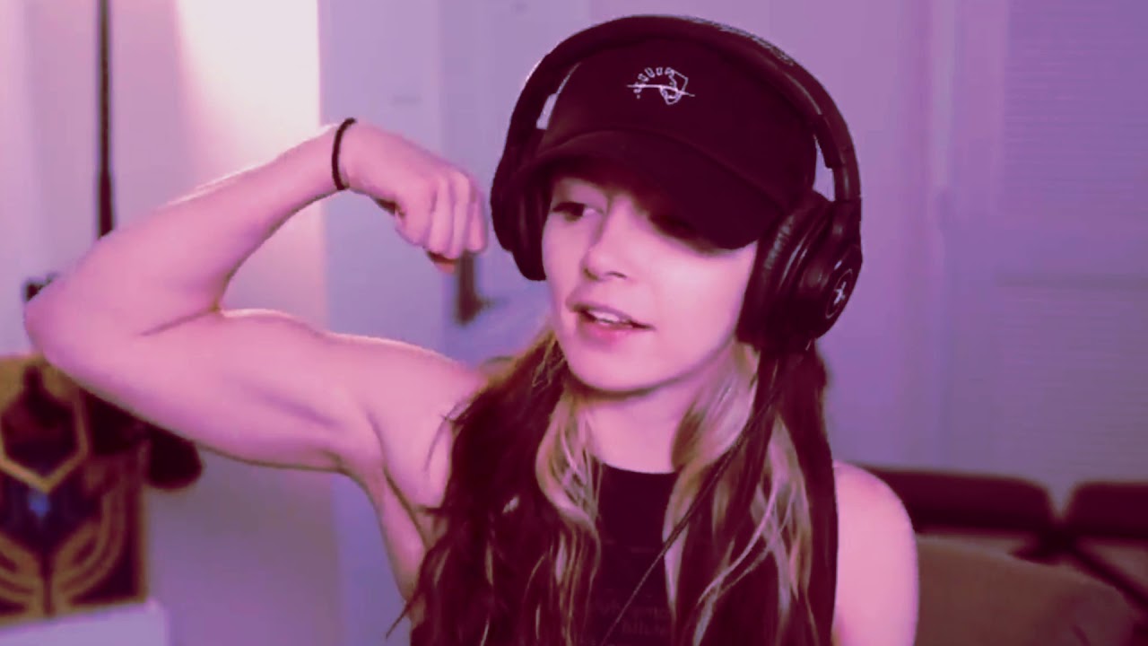 Chrissy Costanza Twitch