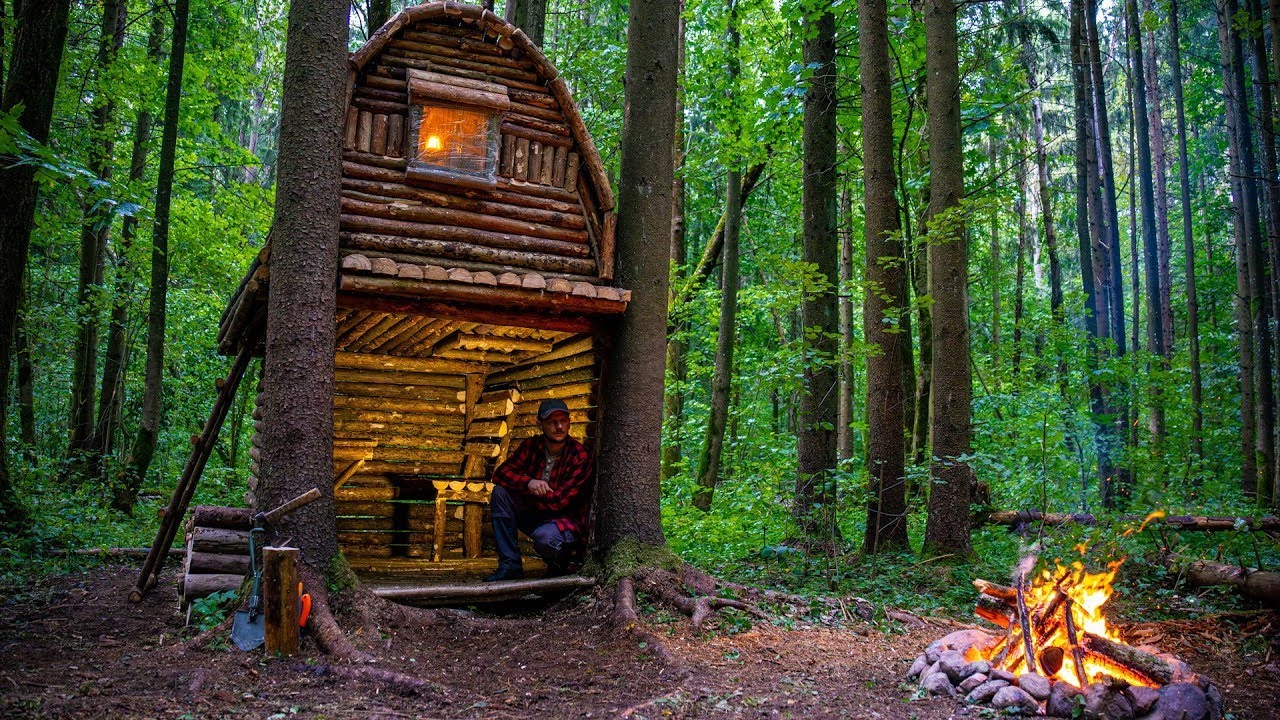 🔥 Building a Stone Survival Hut Inside a Wolf Den
