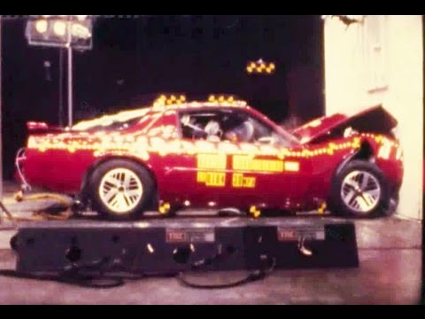 1990 Pontiac Firebird | Frontal Crash Test by NHTSA | CrashNet1