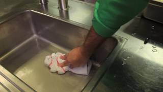 Kitchen Training 101: How to Clean a Steam Table