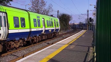 Irish Rail 29000 class DMU 29117 departing Howth Junction Station