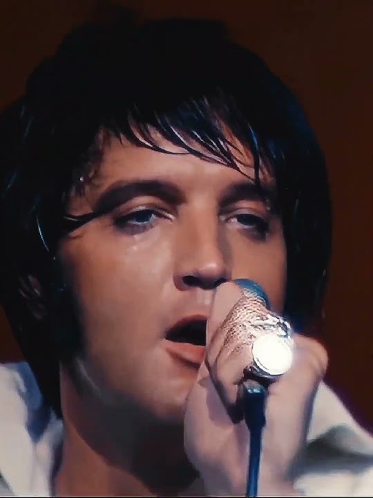 The King Himself in Ultra 4K - Can't Help Falling In Love #elvis