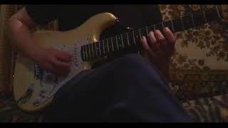 Acoustic tone on an electric guitar