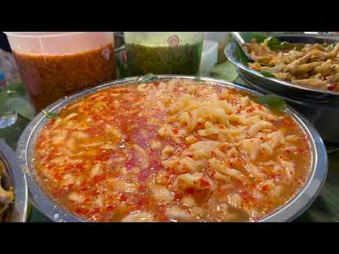 10$ Test AMAZING Street Food In Cambodia, Food has good price