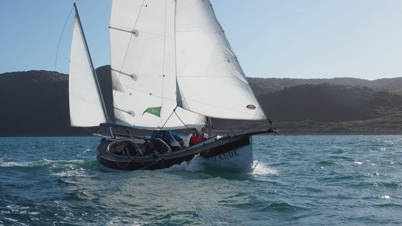 Dinghy Cruising in New Zealand - YouTube