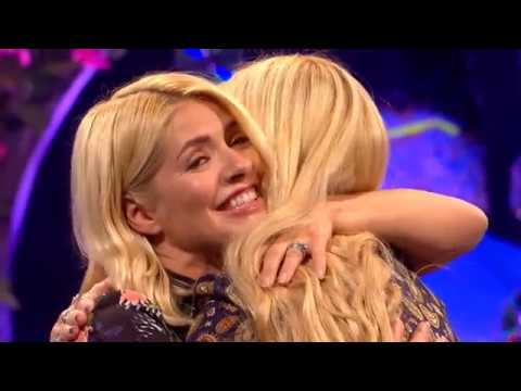 Holly Willoughby and Fearne Cotton play House Of Tongue