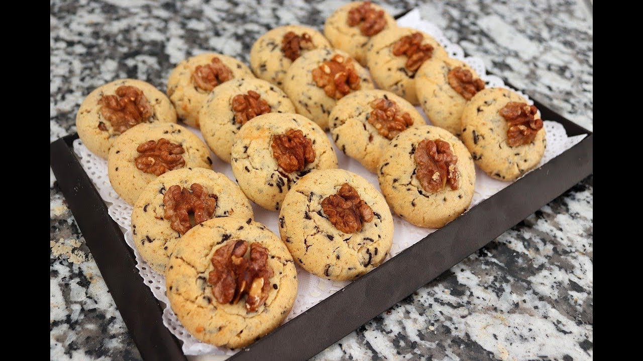 حلويات العيد2019شكل8/ غريبة معمرة مديراش فاليوتوب هشيشة وتذوب فالفم والذ منها مكاينش