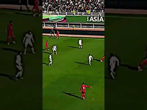 Serdar Azmoun goes