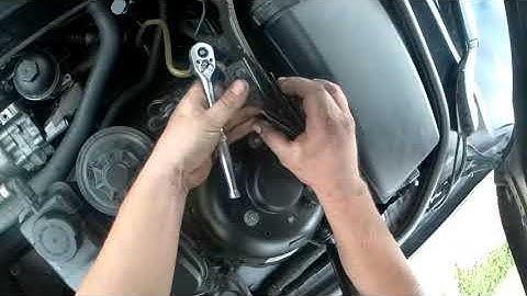 BMW E65 -7 Series Bonnet / Hood Alarm Sensor - fit properly so ya Bimmer is not popped in Da HOOD !