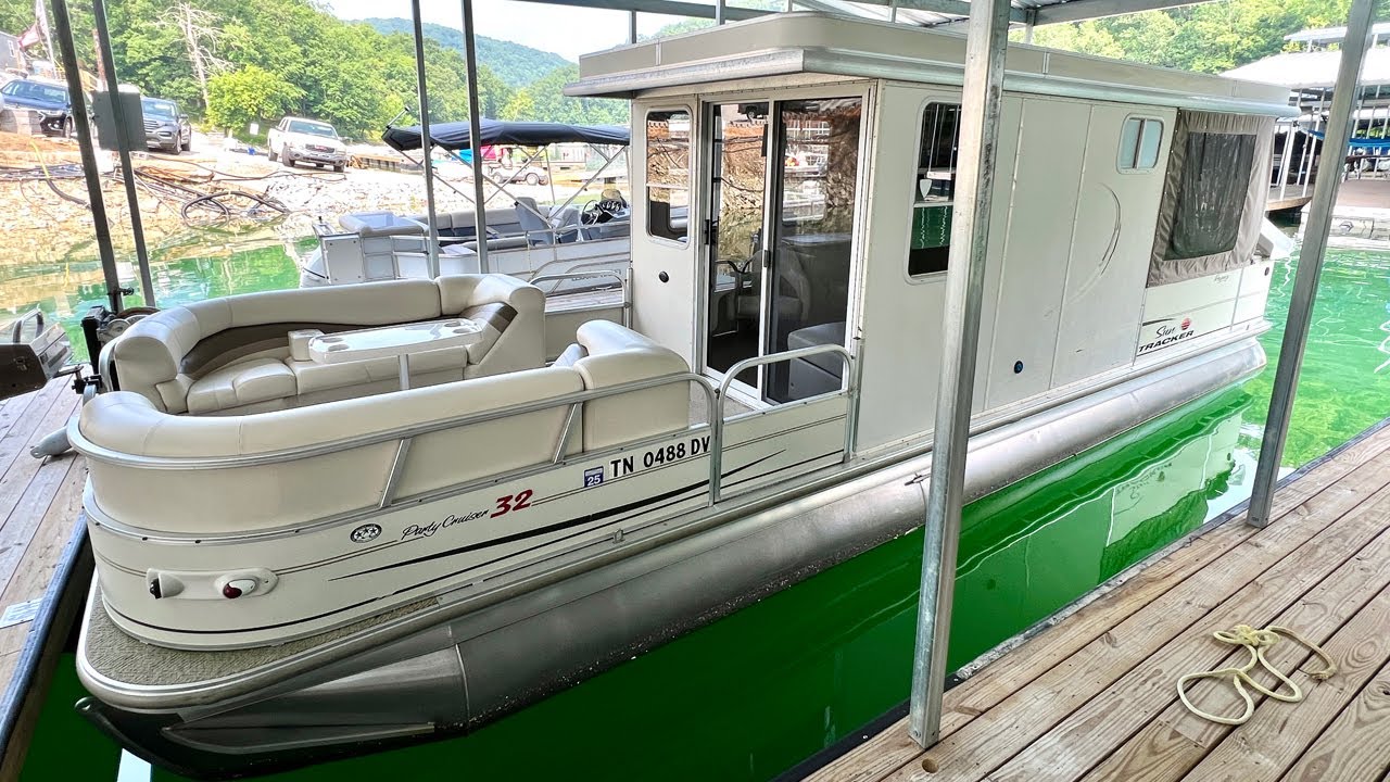 SOLD - 2007 SunTracker Party Cruiser 32 Pontoon Houseboat on Norris Lake  Tennessee - YouTube