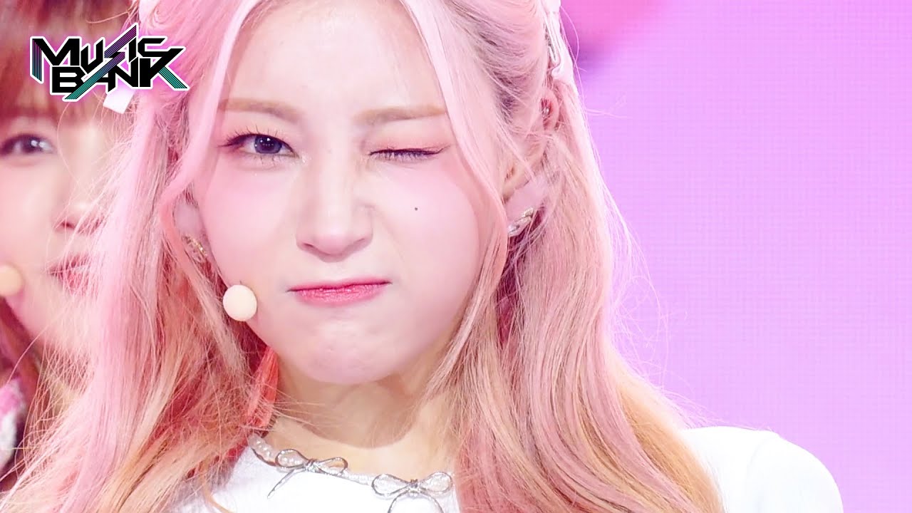 ON MY LIPS - ICHILLIN' [Music Bank] | KBS WORLD TV 240315