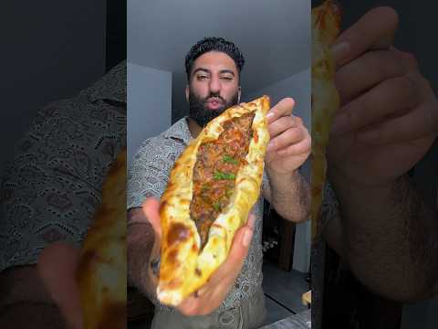 Käse Hack Pide