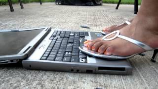 LAPTOP CRUSH WITH SANDALS LAPTOP CRUSH WITH SANDALS