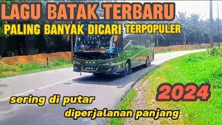 Lagu Batak terbaru paling banyak dicari sering di putar di perjalanan panjang bikin hati nyaman