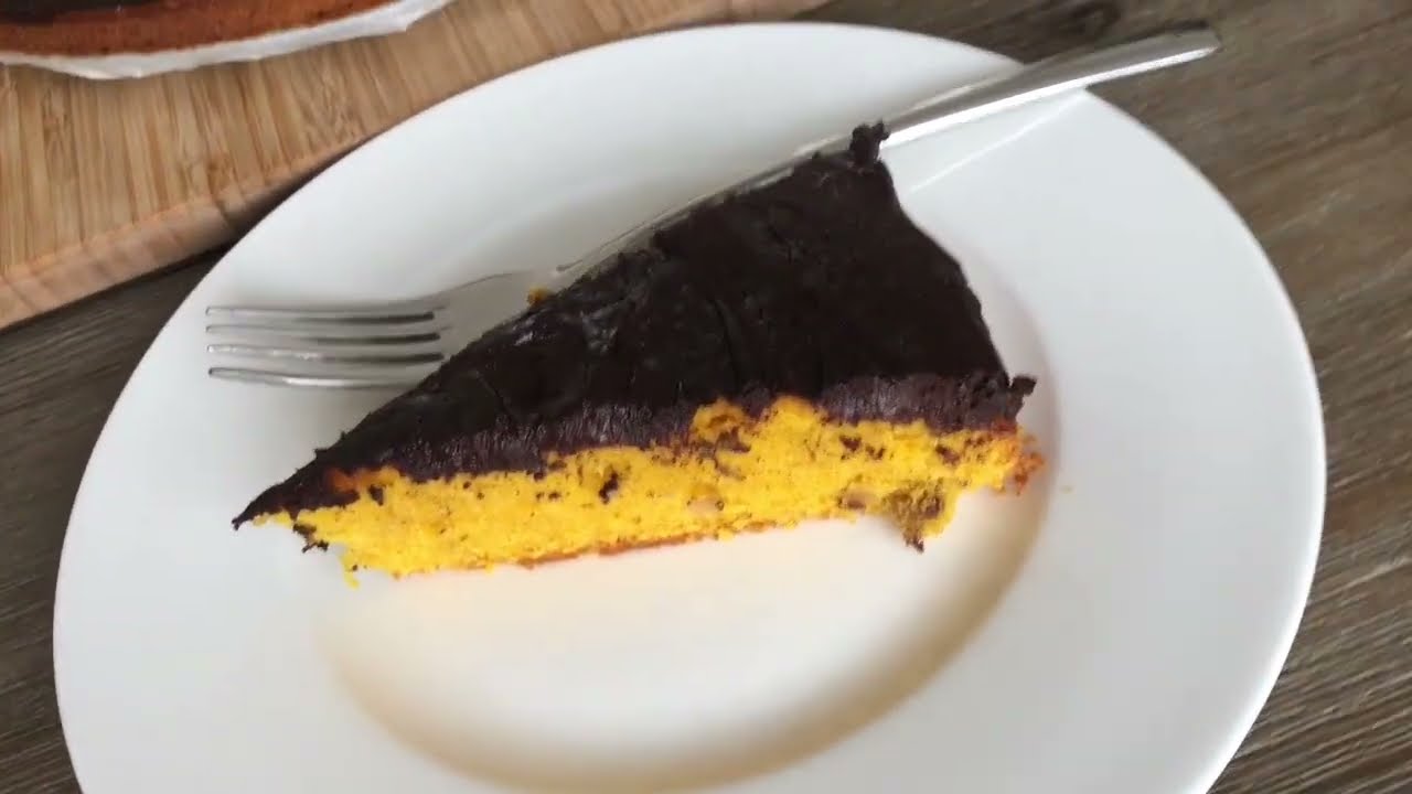 Kolac sa sargarepom (mrkvom), veoma jednostavno i iznenadjujuce ukusno!