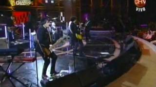 Los bunkers - Ahora que no estas (Junto a Eduardo Gatti) [Festival del huaso de Olmué 2010]