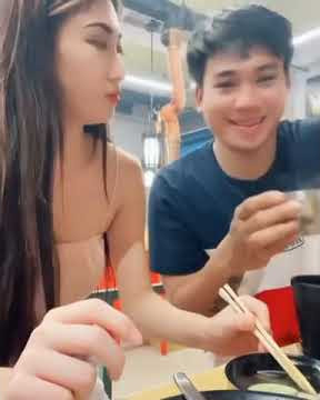 Story wa manasin mantan makan bareng, prank temen nanya siapa