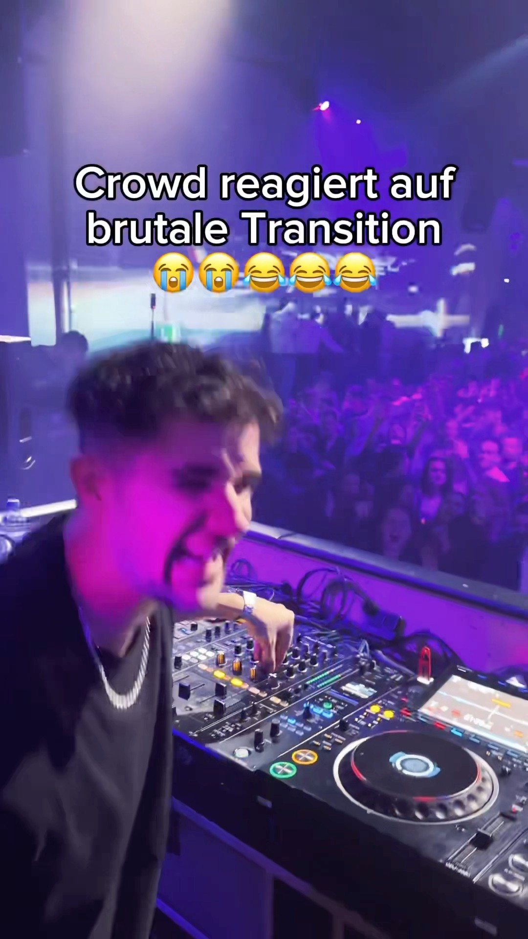 Die Schreie als sie es checken..?❤️ #lustig #witzig #lucadantespadafora #shortvideo #fy #fein #dj ￼