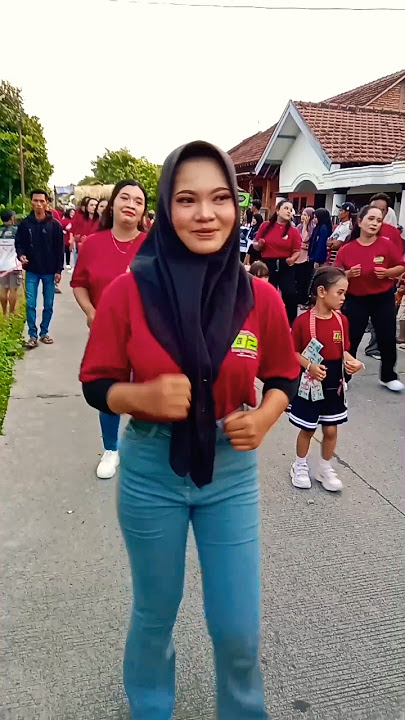 joget asyik kakaku#cover #music #dance #dj#remix #djremix #karnaval #shorts