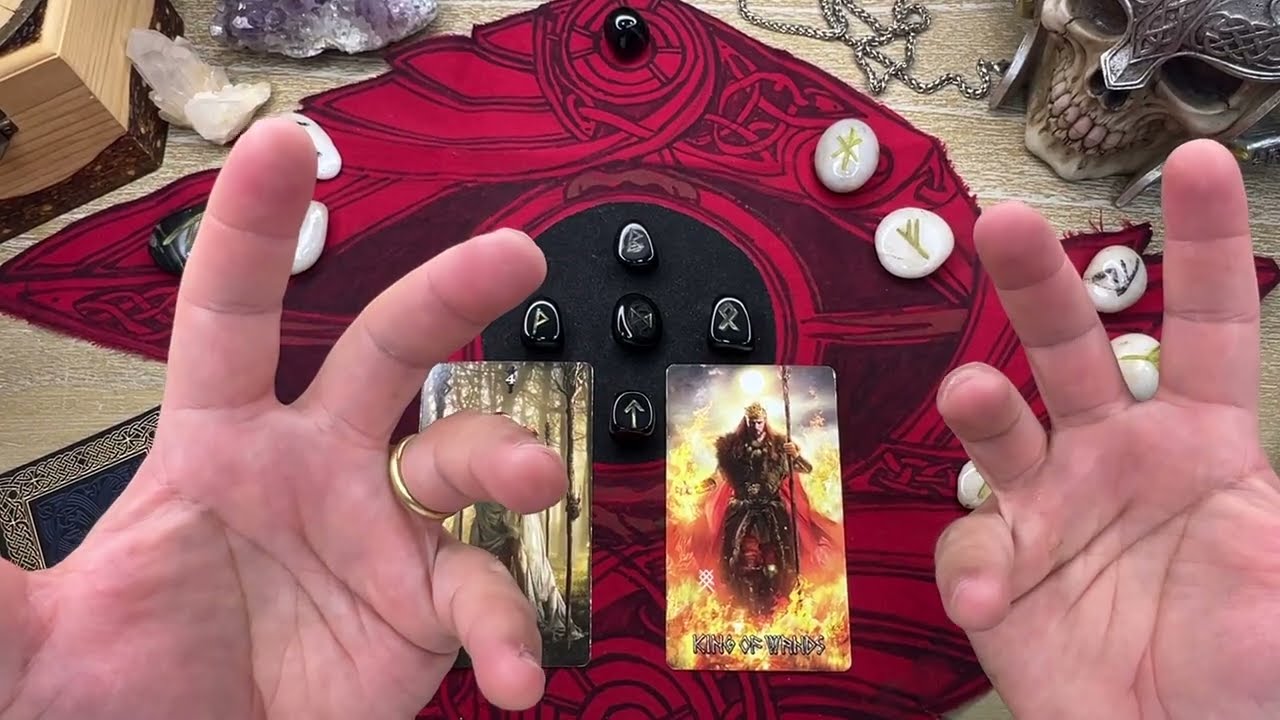 CAPRICORNIO ♑️ - LECTURA DE RUNAS 2026 🎁