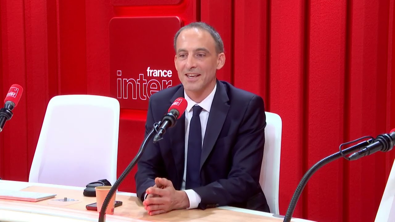 "Toute ma vie m'a préparé à ce moment historique", affirme Raphaël Glucksmann après la primaire
