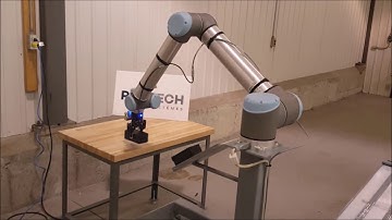 Revtech Robot Chargement de CNC  Universal Robot