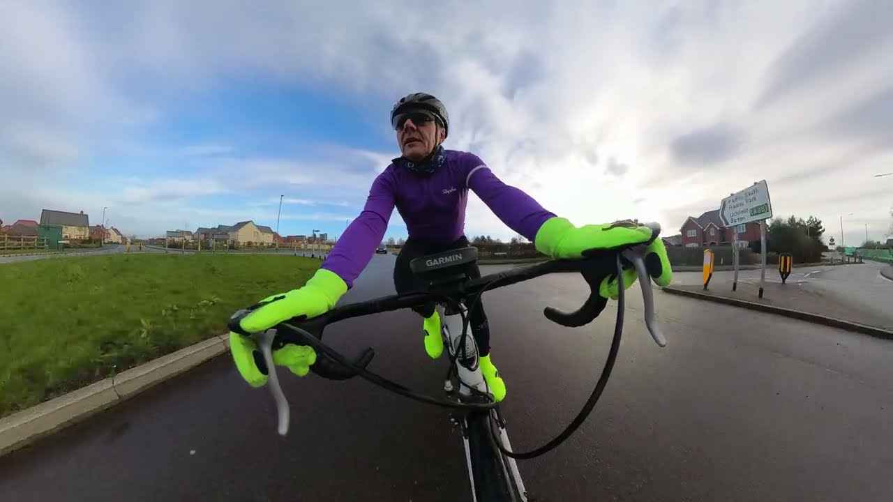 Last day of January '26 & it's the Bacon Butty Ride to The Laughing Duck