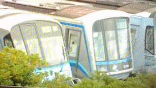 上永谷車両基地は3000a形と3000s形3276と3556と3606以上です。