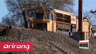 Two Amtrak workers confirmed dead in derailment near Philadelphia