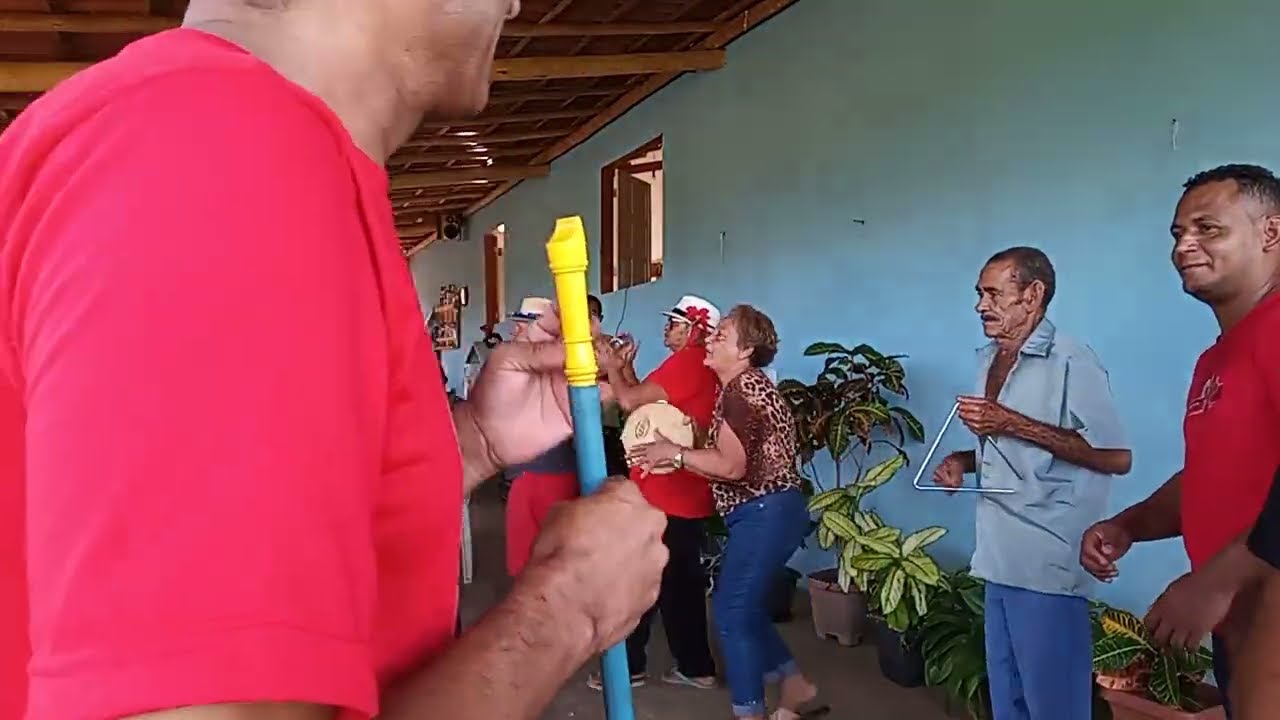 Folia de Reis São Sebastião Macarani-Ba (Urú)