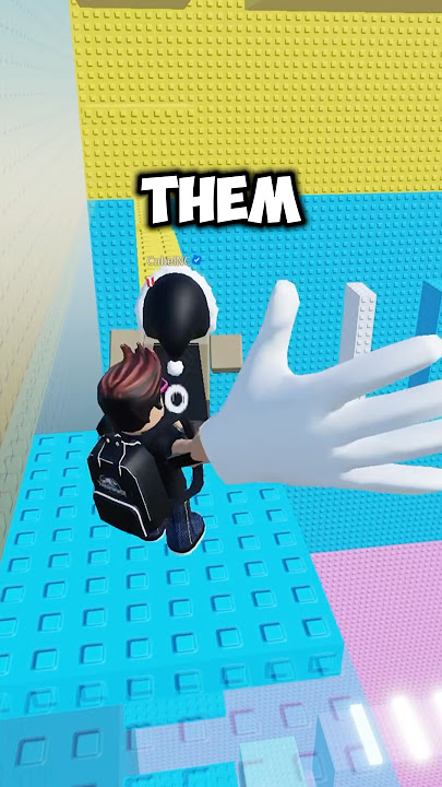 Download lagu roblox, but if i touch yellow the game switches 😠#roblox #funny #challenge #comedy #gaming