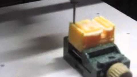 Roland MDX 40A CNC milling Acrylic 5