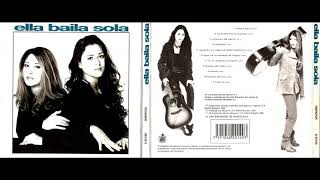 Video thumbnail of "Ella Baila Sola - Amores De Barra"