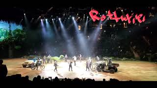 Jurassic world tour live Brooklyn nyc full show!