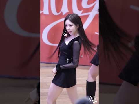 섹시하다 정혜린 #tripleS #<strong>msnz</strong> #JeongHyeRin