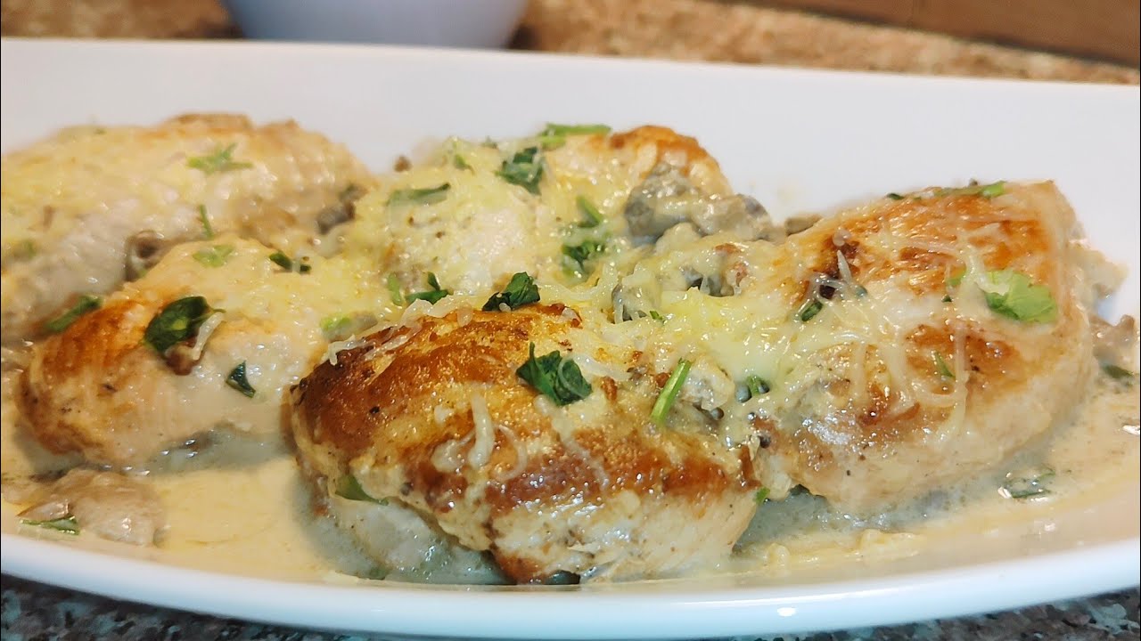 Escalopes farcies au fromage 🧀  سكالوب محشي بالجبن مع صلصة الشامبنيون