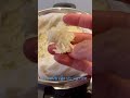ข้าวเหนียวนึ่งด้วยหม้อแรงดัน thai sticky rice
