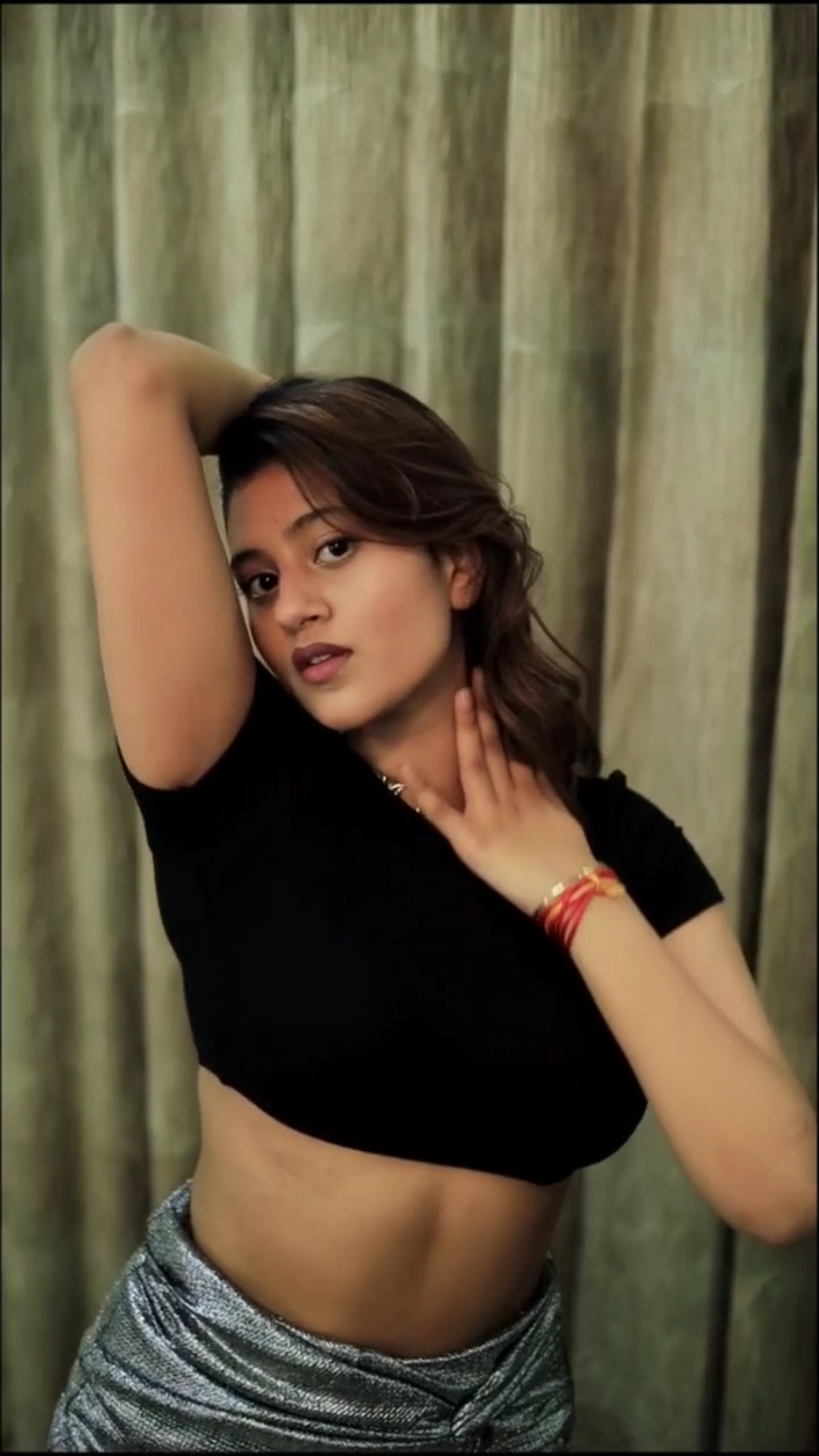 Anjali Arora?? slaying with Sultana Song | Nora Fatehi | Sunidhi Chauhan | Be Happy