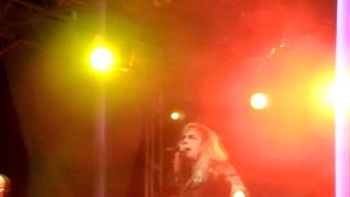 Iris - Lady in black live Dracula Revolution Bucuresti 1 Aprilie 2012