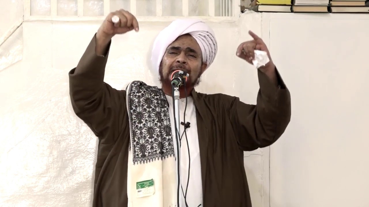 شاهد: كلمة الحبيب عمر في تشييع جنازة أخيه العلامة الحبيب علي المشهور بن محمد بن حفيظ