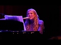 Capture de la vidéo Charlotte Martin - "I Still Haven't Found What I'm Looking For' & 'Spine' - Wcl - Phl, Pa - 3/7/20