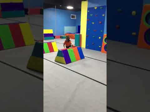 Video: Meşgul Ve Tembeller Için Basit Jimnastik