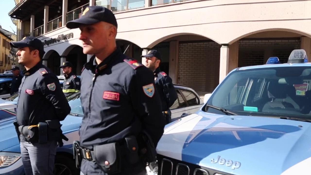 Vigevano, la polizia rende omaggio ai due agenti uccisi a Trieste