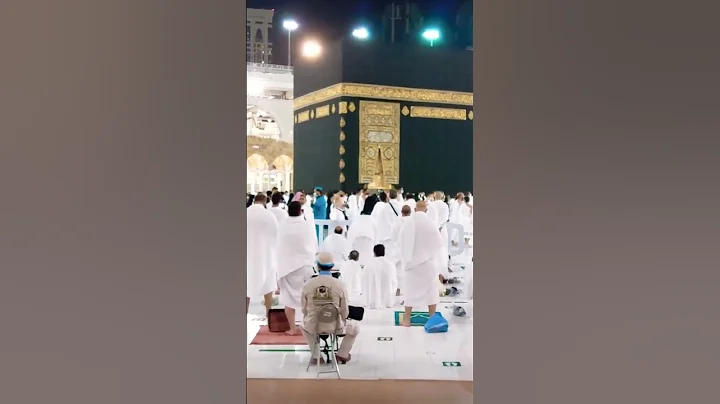 The men cry in front of Allah(SWT)❤️‍🩹We cry in front of Allah☝🏻#keyofislam #islamic #shorts #viral