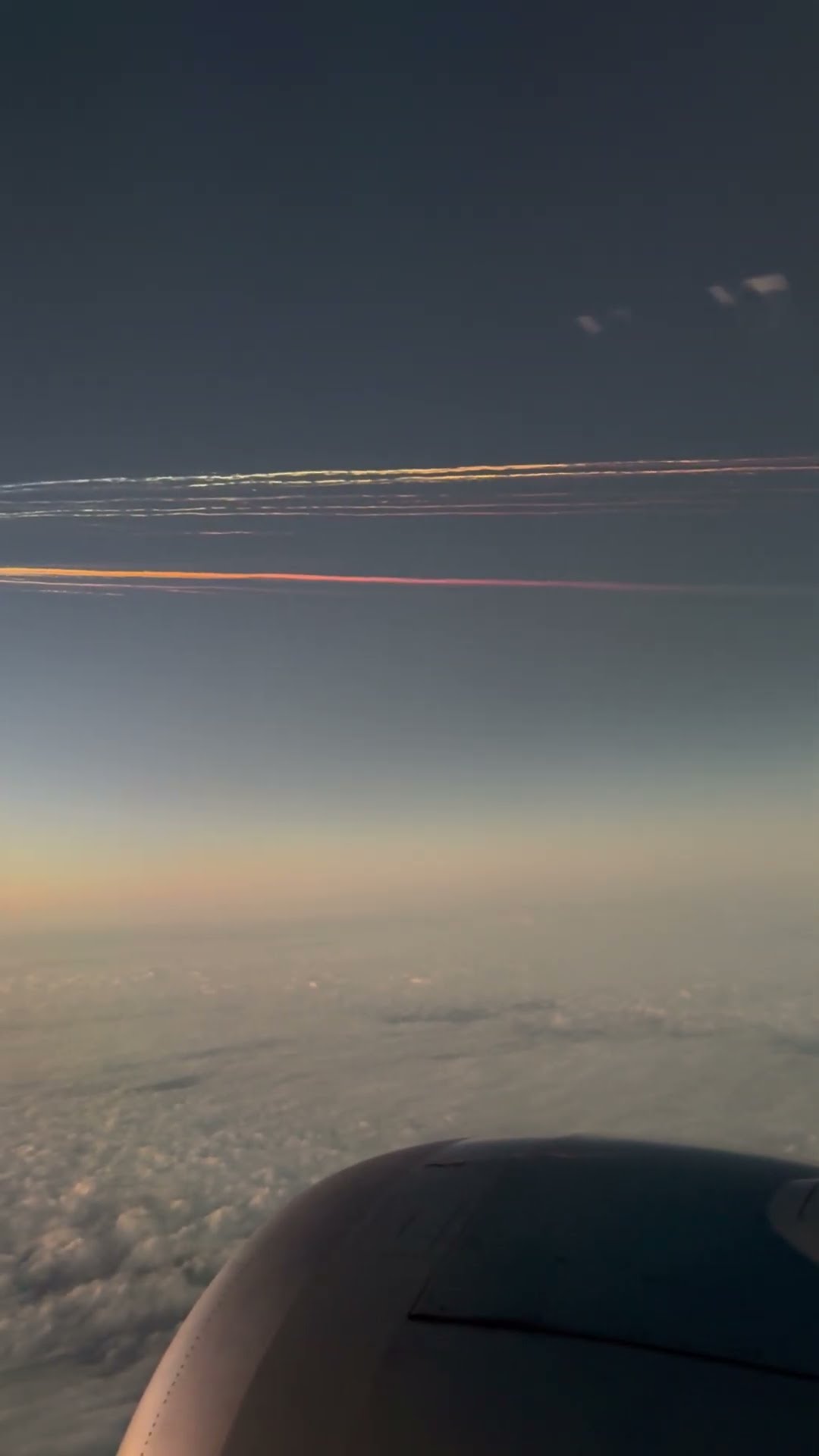 Starship Failure Seen From Plane Window || ViralHog