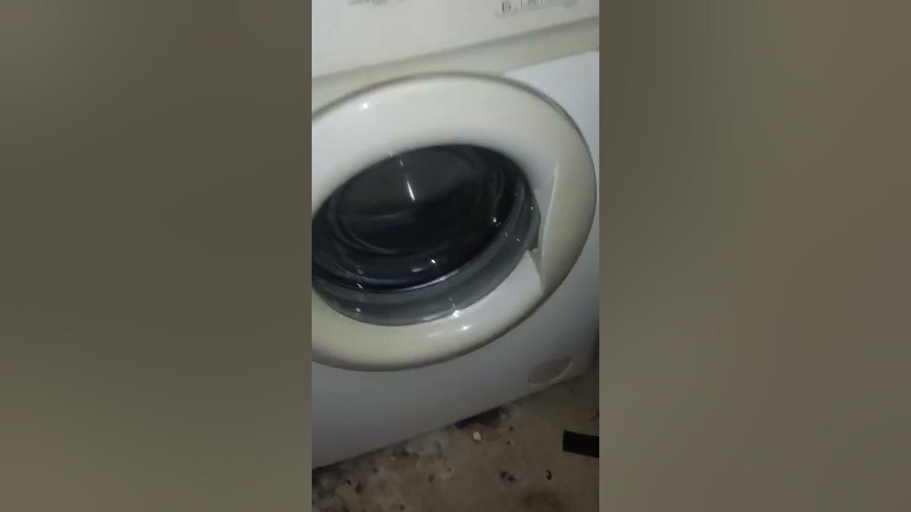 Whirlpool Unbalanced spin at 900 RPM YouTube