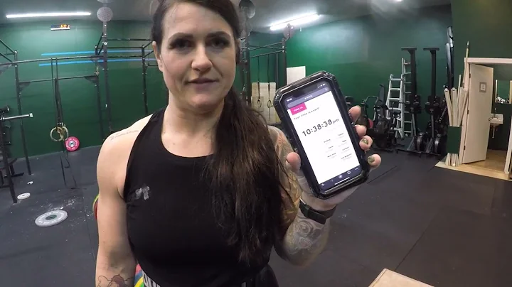 Michelle Martell - Women RX Division - 750lbs Rogu...