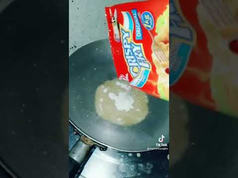 Video: Paano Gumawa Ng Isang Masarap Na Gravy